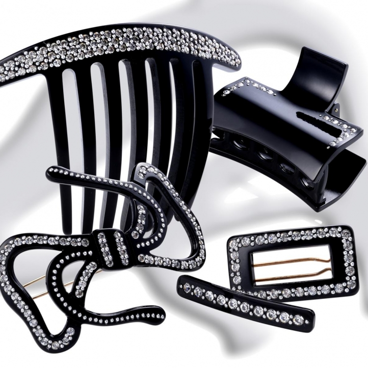 Veiniere - Strass Sur Noir